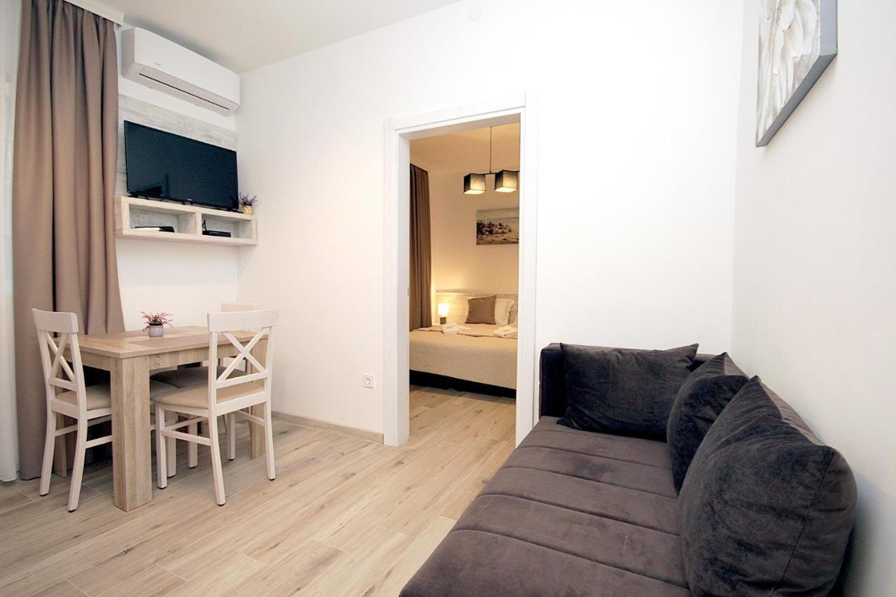 Apartments Saric Bar Esterno foto