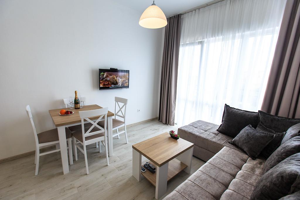 Apartments Saric Bar Esterno foto