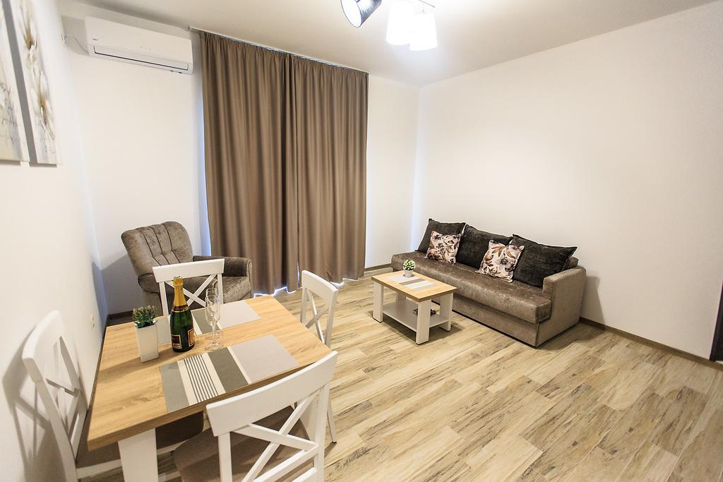 Apartments Saric Bar Esterno foto
