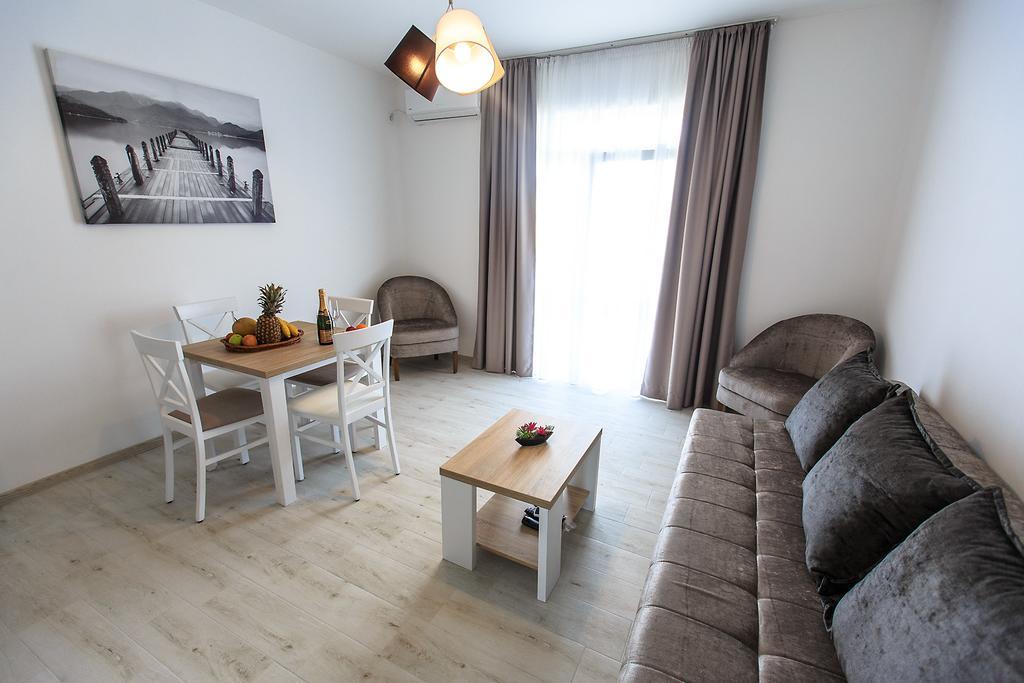 Apartments Saric Bar Esterno foto
